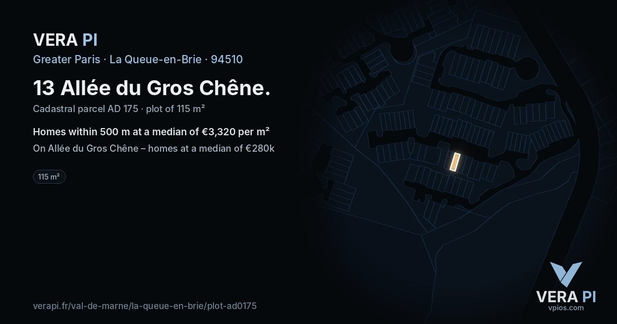 13 Allée du Gros Chêne, La Queue-en-Brie at night – the plot lit, the parcels around coloured by the prices near them