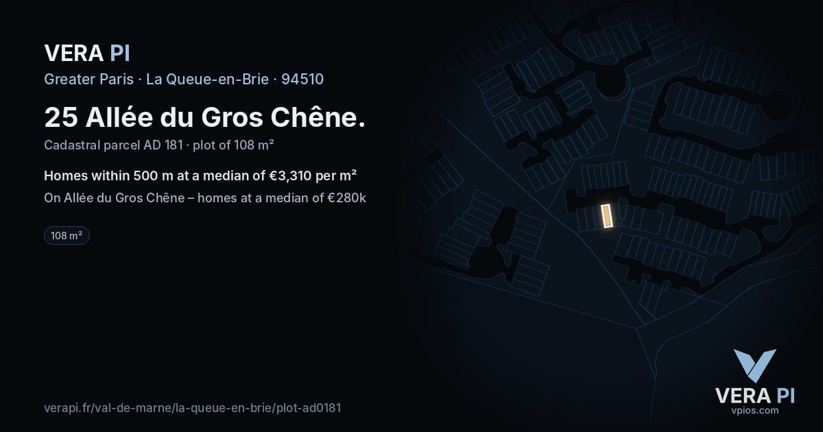 25 Allée du Gros Chêne, La Queue-en-Brie at night – the plot lit, the parcels around coloured by the prices near them