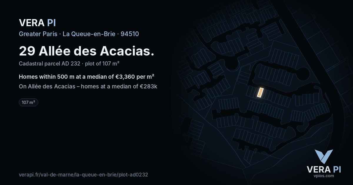 29 Allée des Acacias, La Queue-en-Brie at night – the plot lit, the parcels around coloured by the prices near them
