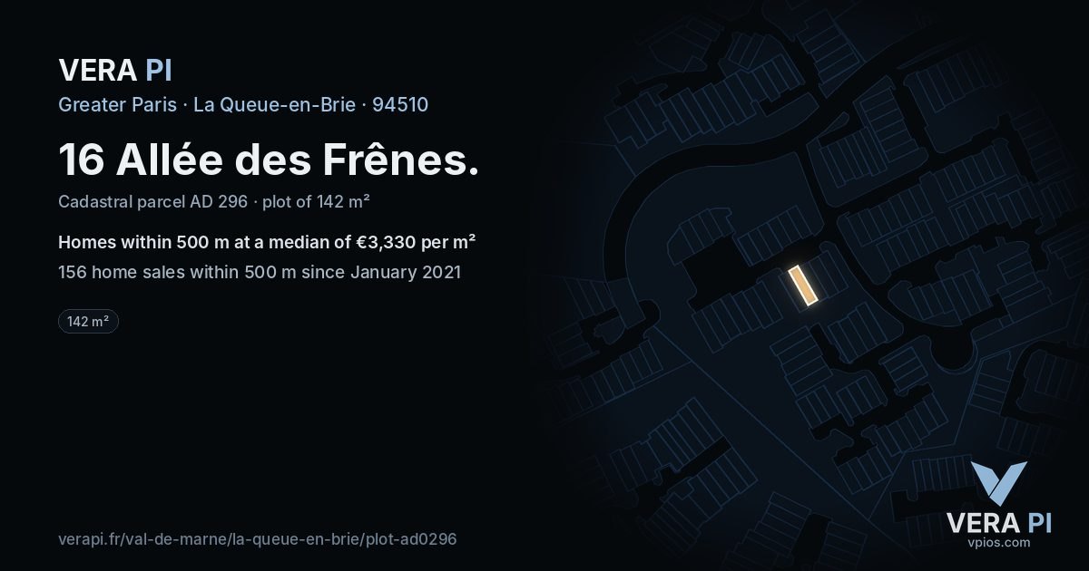 16 Allée des Frênes, La Queue-en-Brie at night – the plot lit, the parcels around coloured by the prices near them