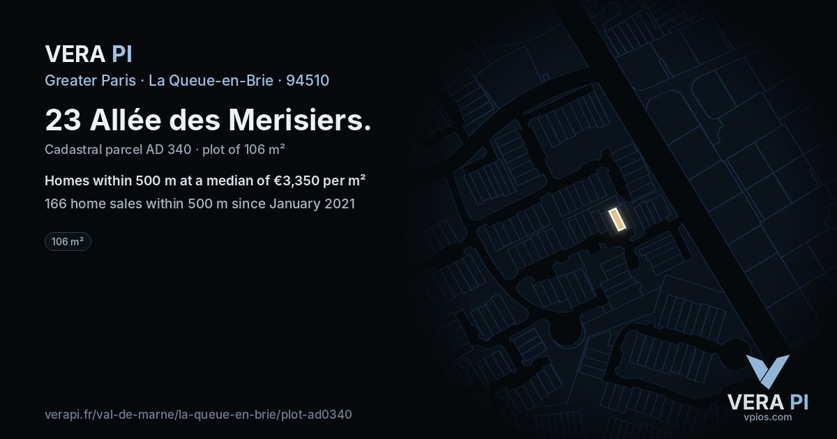 23 Allée des Merisiers, La Queue-en-Brie at night – the plot lit, the parcels around coloured by the prices near them