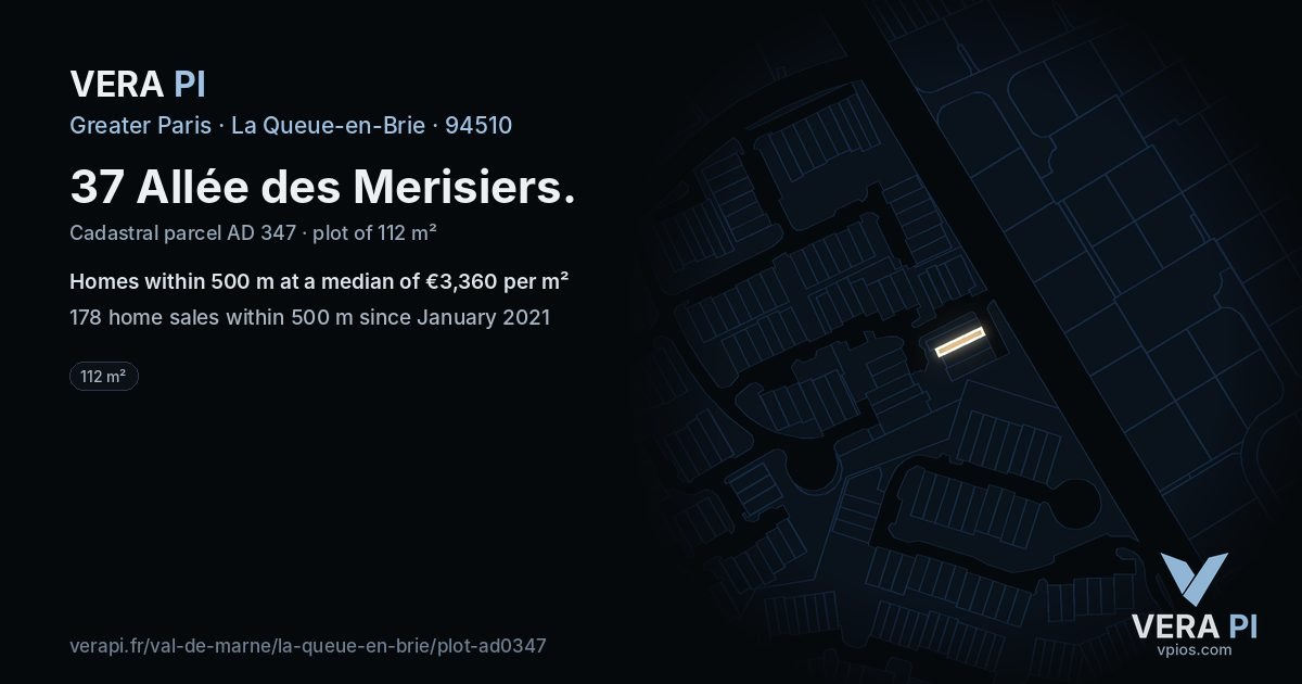 37 Allée des Merisiers, La Queue-en-Brie at night – the plot lit, the parcels around coloured by the prices near them