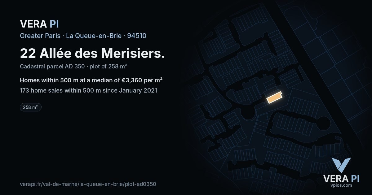 22 Allée des Merisiers, La Queue-en-Brie at night – the plot lit, the parcels around coloured by the prices near them