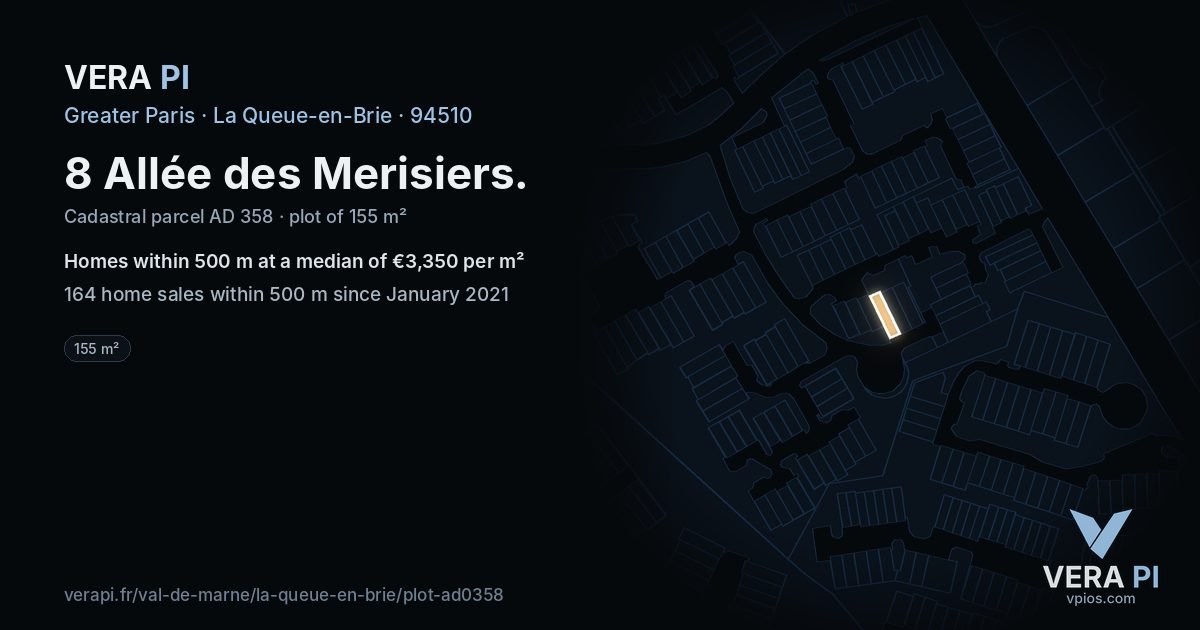 8 Allée des Merisiers, La Queue-en-Brie at night – the plot lit, the parcels around coloured by the prices near them