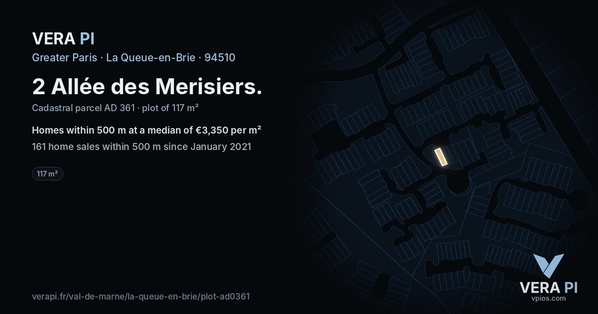 2 Allée des Merisiers, La Queue-en-Brie at night – the plot lit, the parcels around coloured by the prices near them