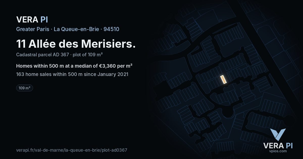 11 Allée des Merisiers, La Queue-en-Brie at night – the plot lit, the parcels around coloured by the prices near them