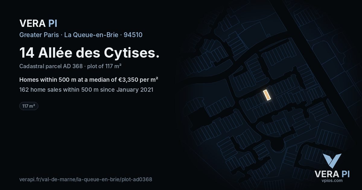 14 Allée des Cytises, La Queue-en-Brie at night – the plot lit, the parcels around coloured by the prices near them