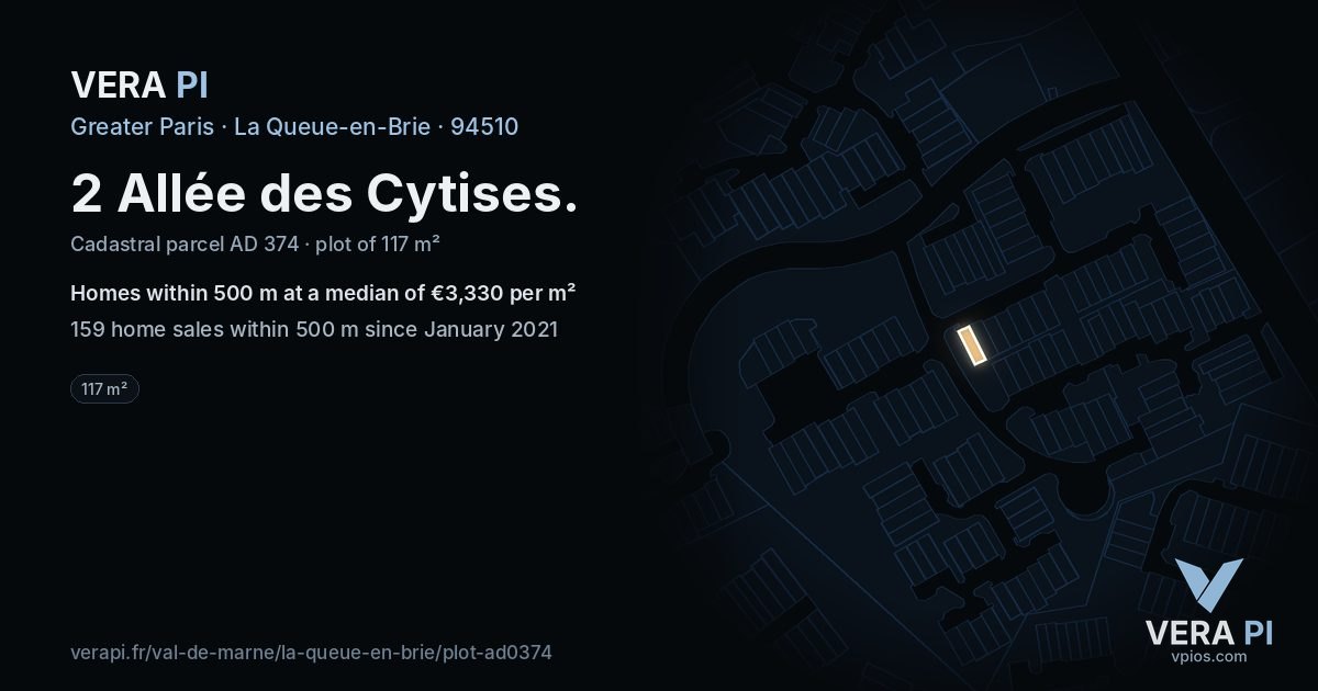 2 Allée des Cytises, La Queue-en-Brie at night – the plot lit, the parcels around coloured by the prices near them
