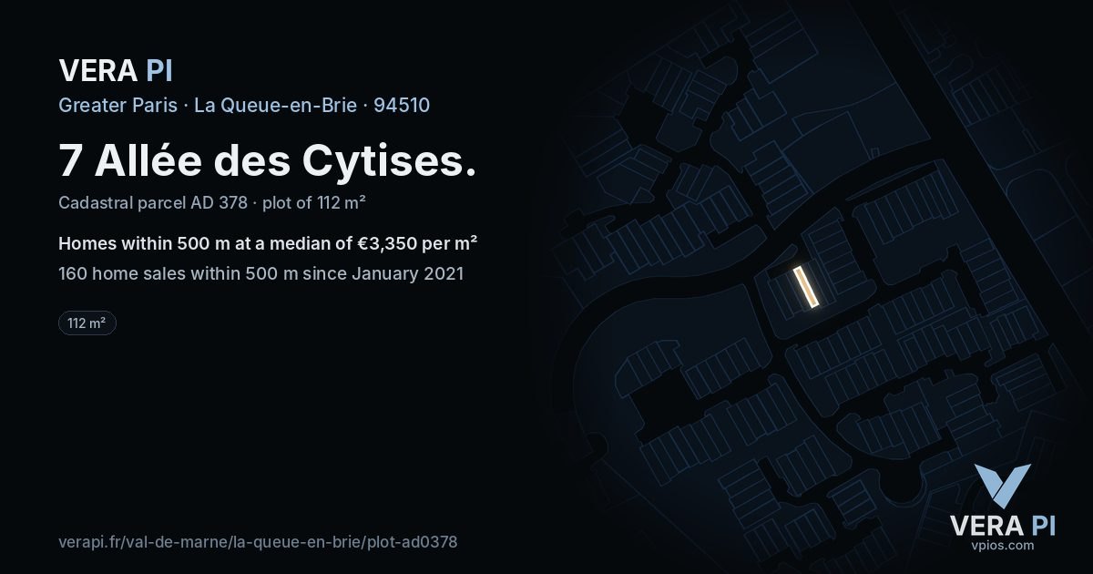 7 Allée des Cytises, La Queue-en-Brie at night – the plot lit, the parcels around coloured by the prices near them