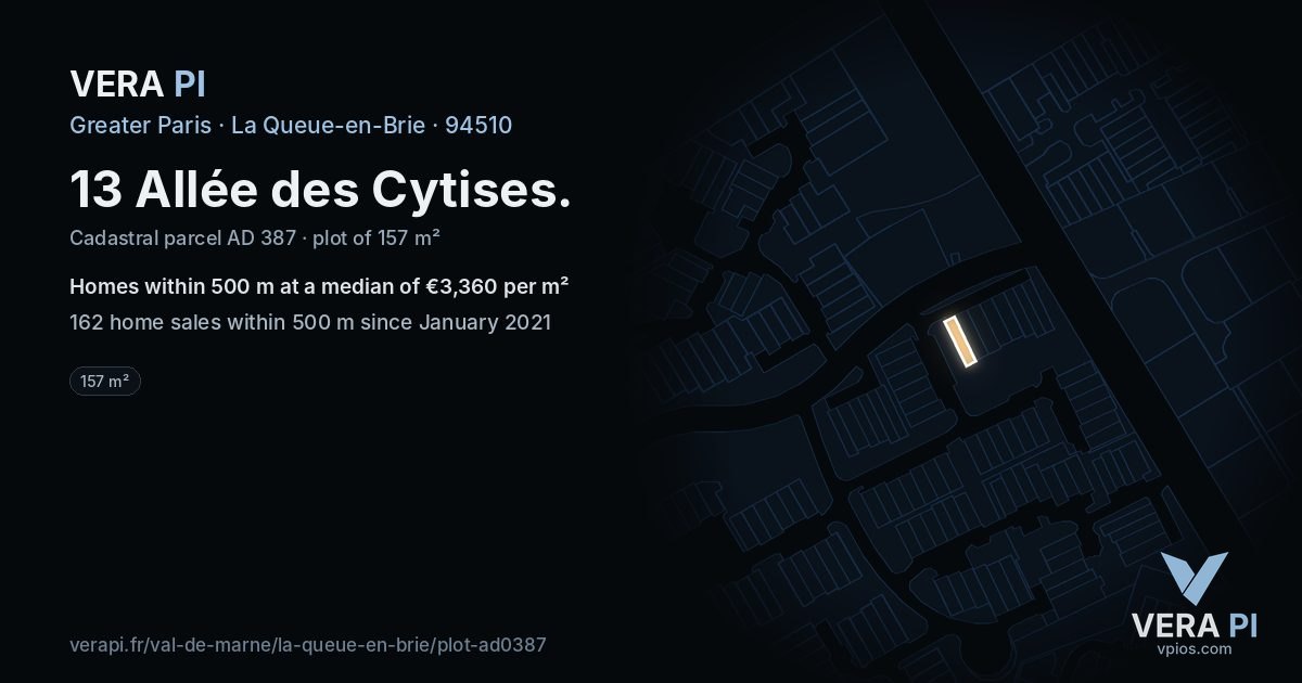 13 Allée des Cytises, La Queue-en-Brie at night – the plot lit, the parcels around coloured by the prices near them