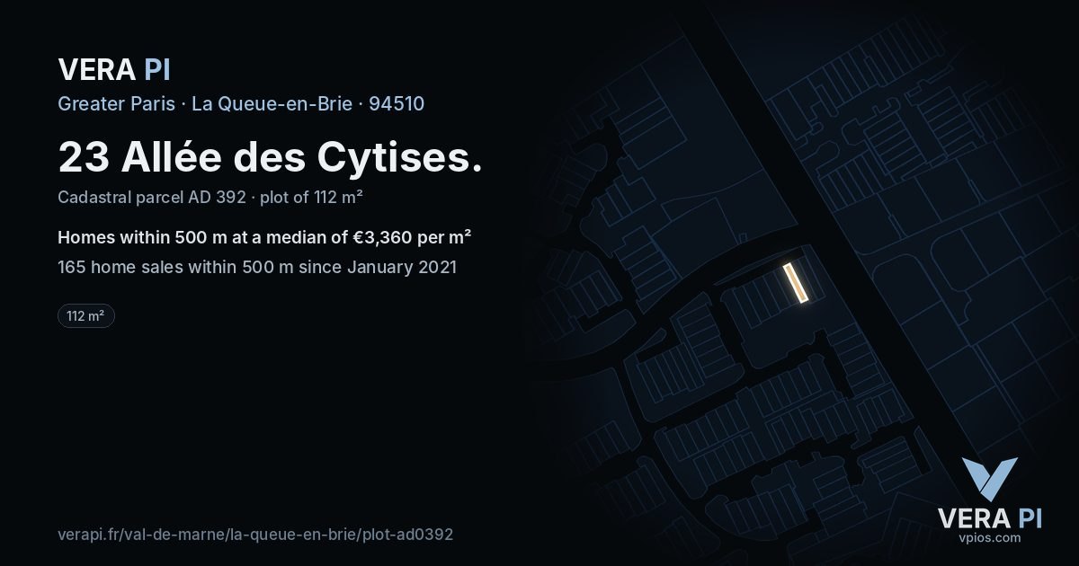 23 Allée des Cytises, La Queue-en-Brie at night – the plot lit, the parcels around coloured by the prices near them