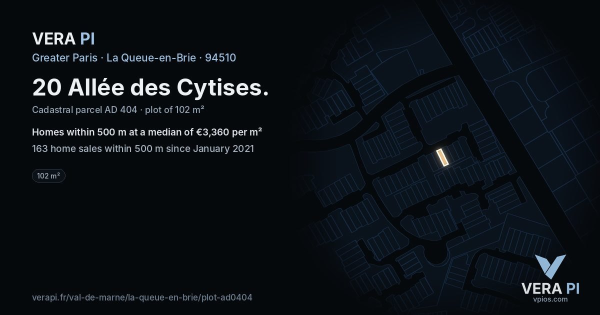 20 Allée des Cytises, La Queue-en-Brie at night – the plot lit, the parcels around coloured by the prices near them