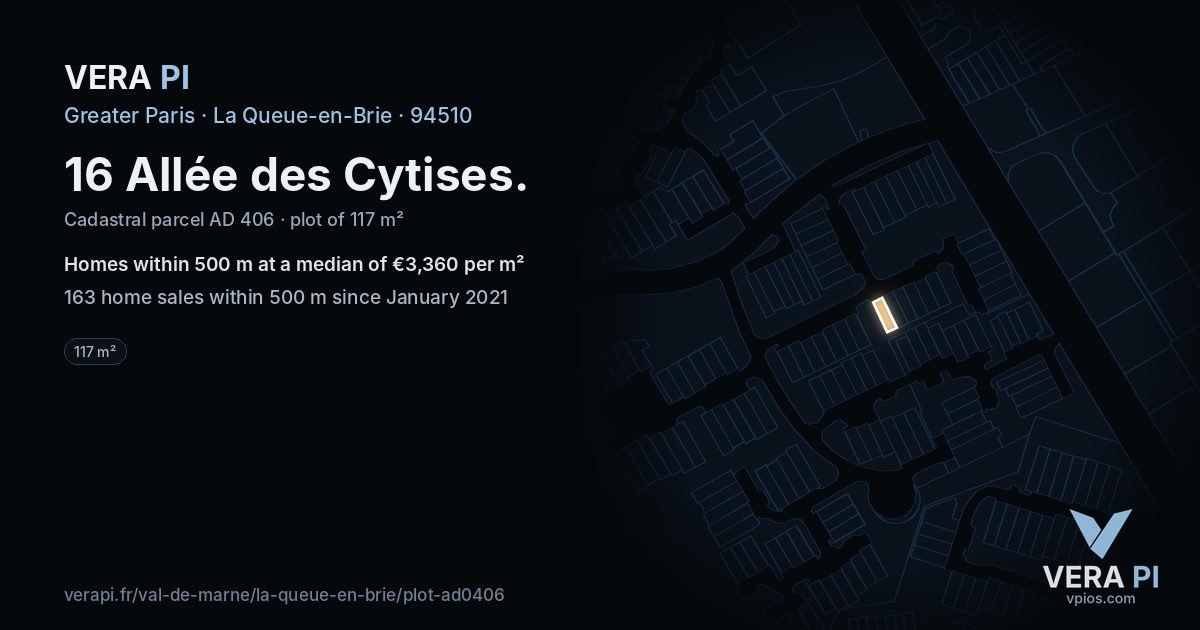 16 Allée des Cytises, La Queue-en-Brie at night – the plot lit, the parcels around coloured by the prices near them