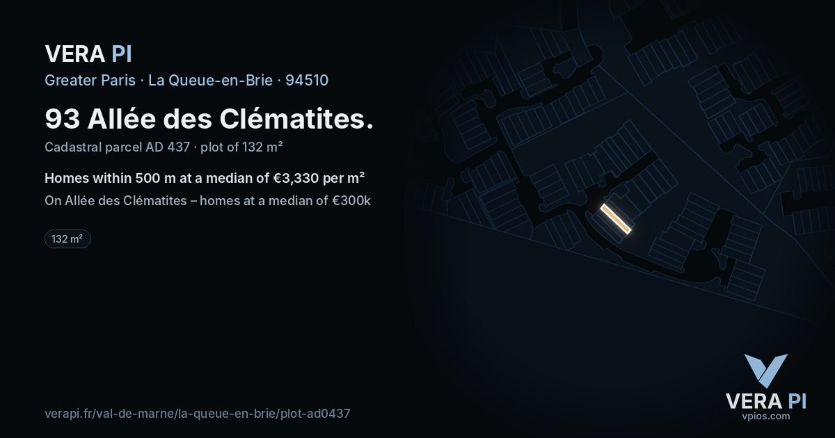 93 Allée des Clématites, La Queue-en-Brie at night – the plot lit, the parcels around coloured by the prices near them