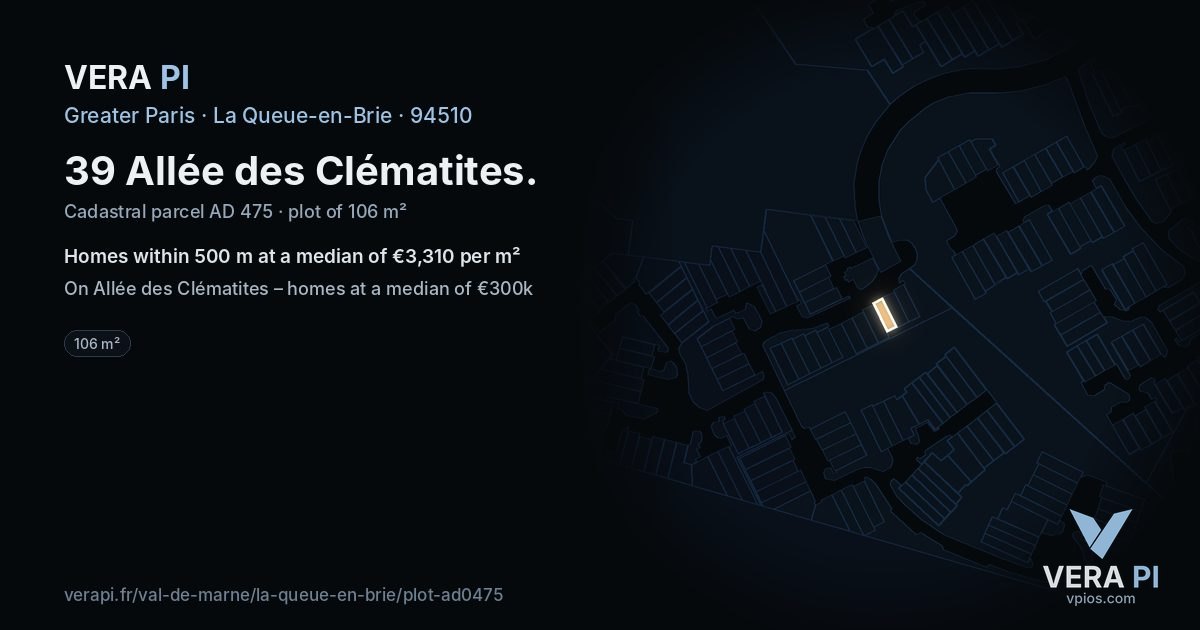 39 Allée des Clématites, La Queue-en-Brie at night – the plot lit, the parcels around coloured by the prices near them