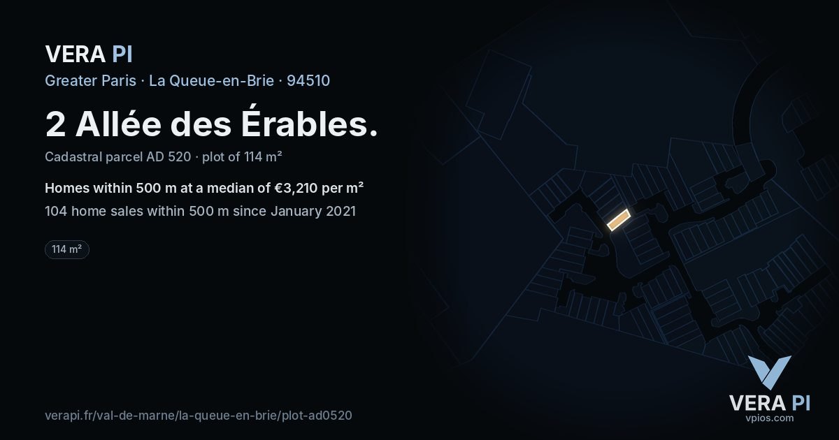 2 Allée des Érables, La Queue-en-Brie at night – the plot lit, the parcels around coloured by the prices near them