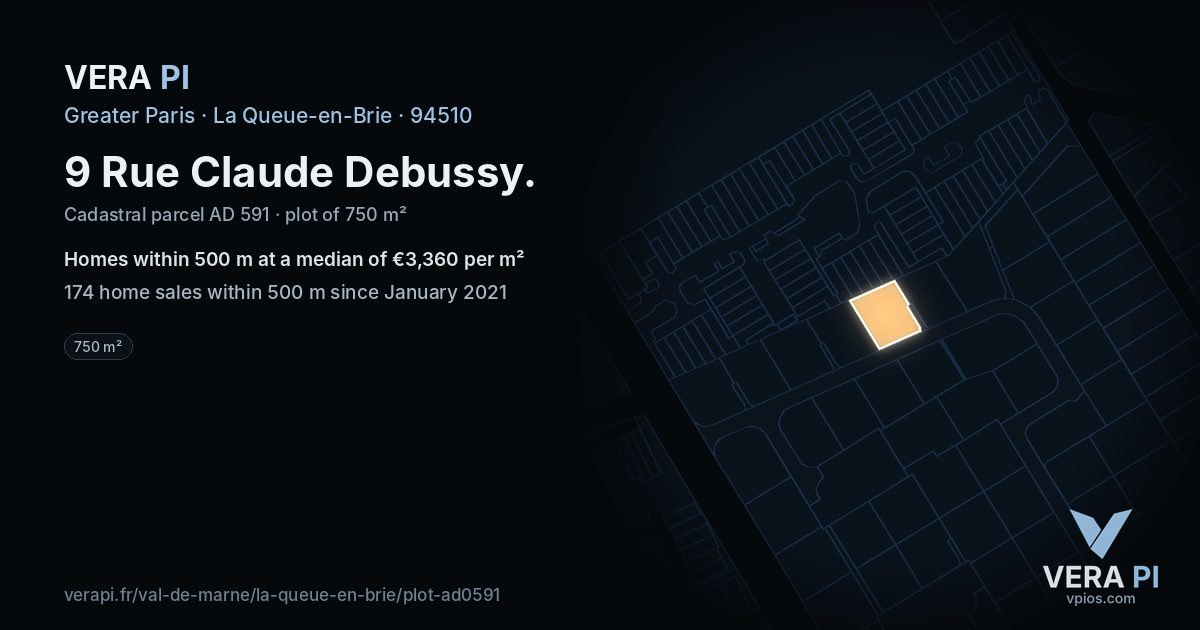 9 Rue Claude Debussy, La Queue-en-Brie at night – the plot lit, the parcels around coloured by the prices near them