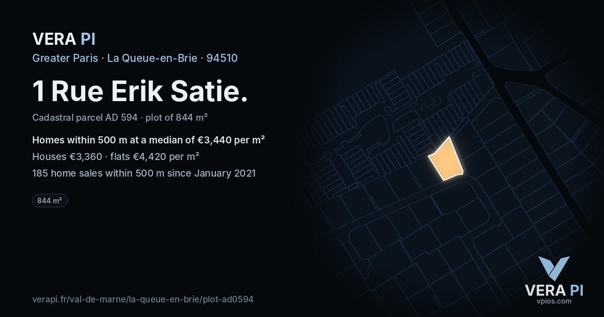 1 Rue Erik Satie, La Queue-en-Brie at night – the plot lit, the parcels around coloured by the prices near them