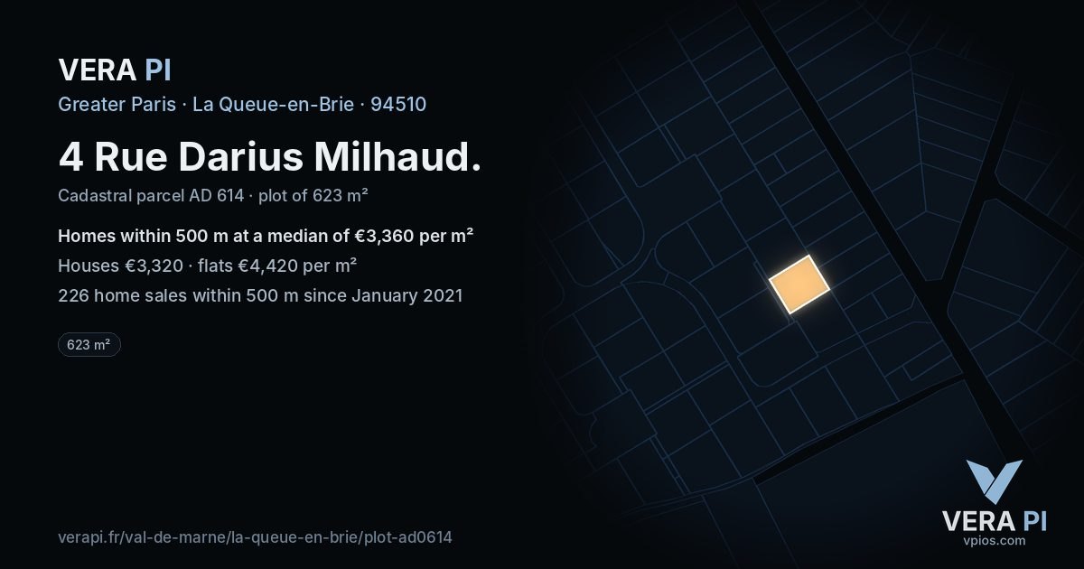 4 Rue Darius Milhaud, La Queue-en-Brie at night – the plot lit, the parcels around coloured by the prices near them