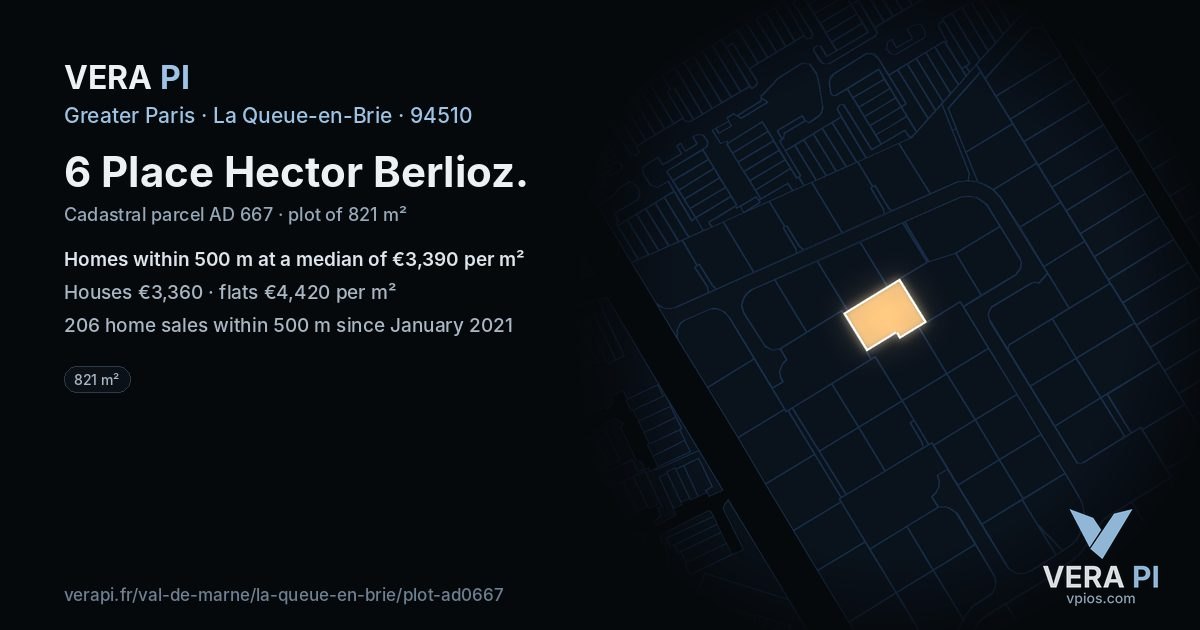 6 Place Hector Berlioz, La Queue-en-Brie at night – the plot lit, the parcels around coloured by the prices near them