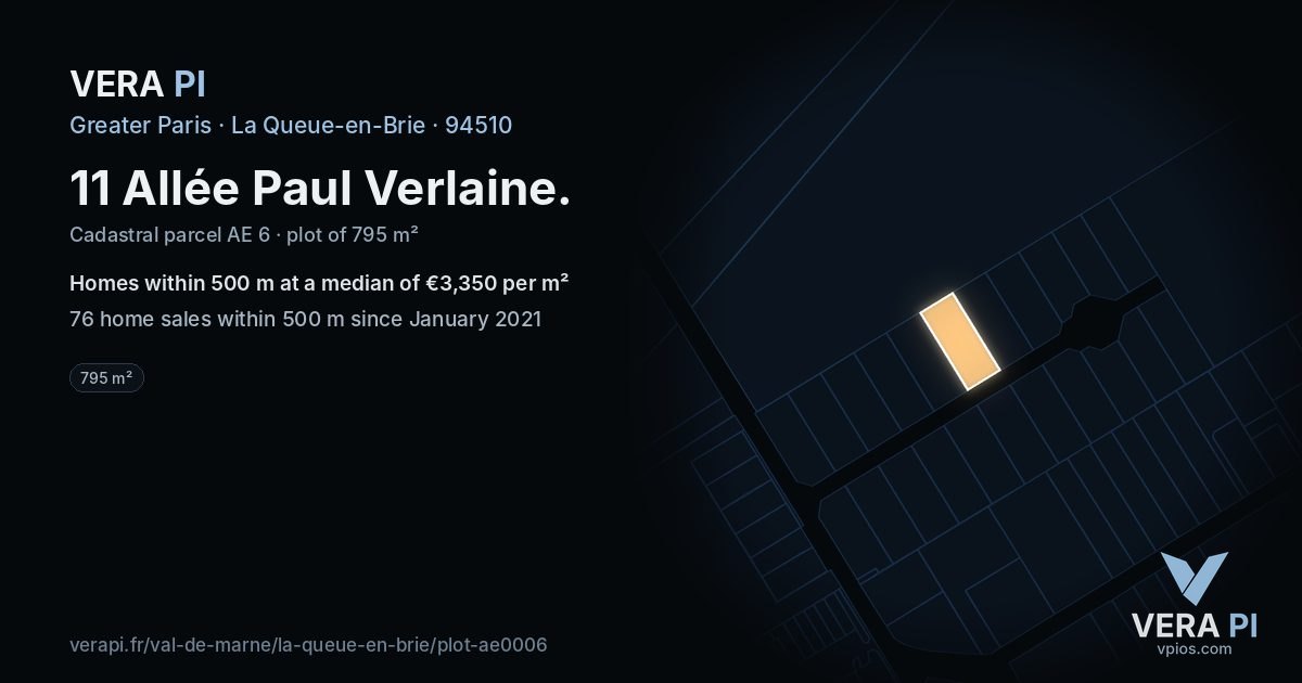 11 Allée Paul Verlaine, La Queue-en-Brie at night – the plot lit, the parcels around coloured by the prices near them
