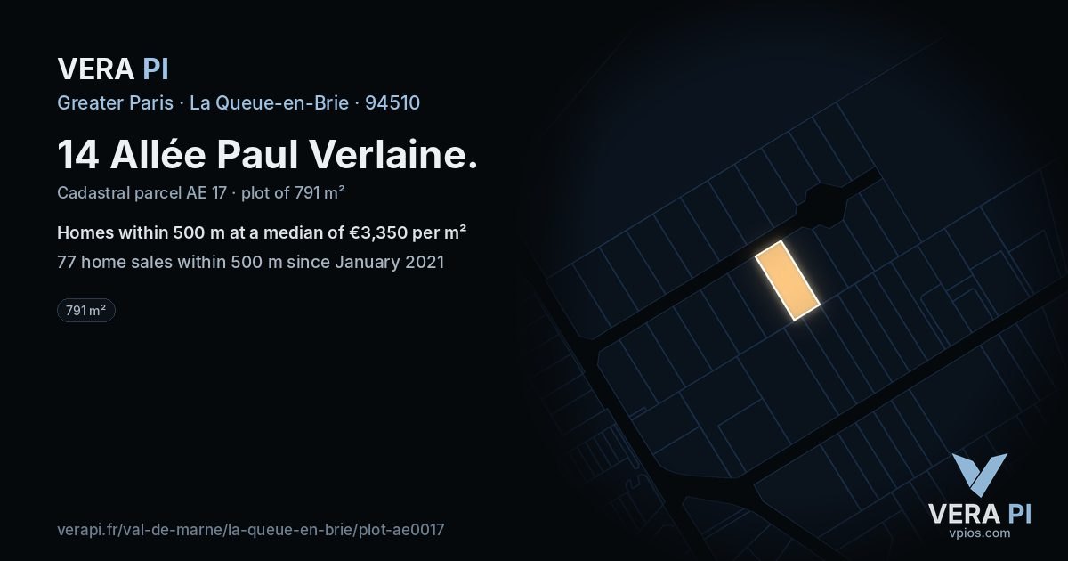 14 Allée Paul Verlaine, La Queue-en-Brie at night – the plot lit, the parcels around coloured by the prices near them