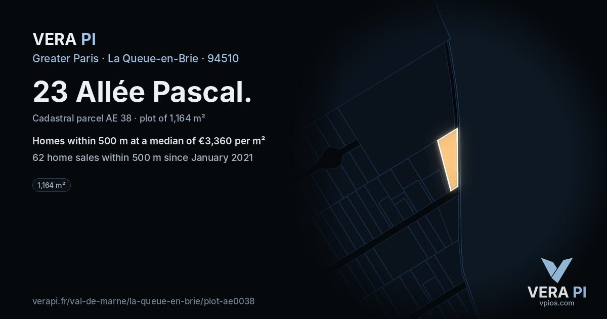 23 Allée Pascal, La Queue-en-Brie at night – the plot lit, the parcels around coloured by the prices near them