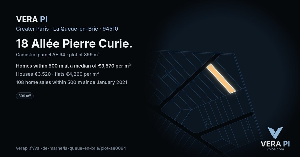 18 Allée Pierre Curie, La Queue-en-Brie at night – the plot lit, the parcels around coloured by the prices near them