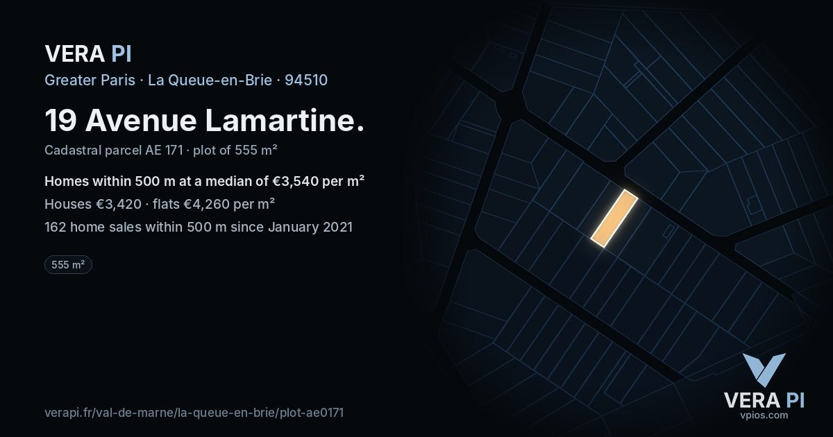 19 Avenue Lamartine, La Queue-en-Brie at night – the plot lit, the parcels around coloured by the prices near them