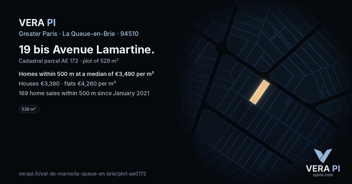 19 bis Avenue Lamartine, La Queue-en-Brie at night – the plot lit, the parcels around coloured by the prices near them