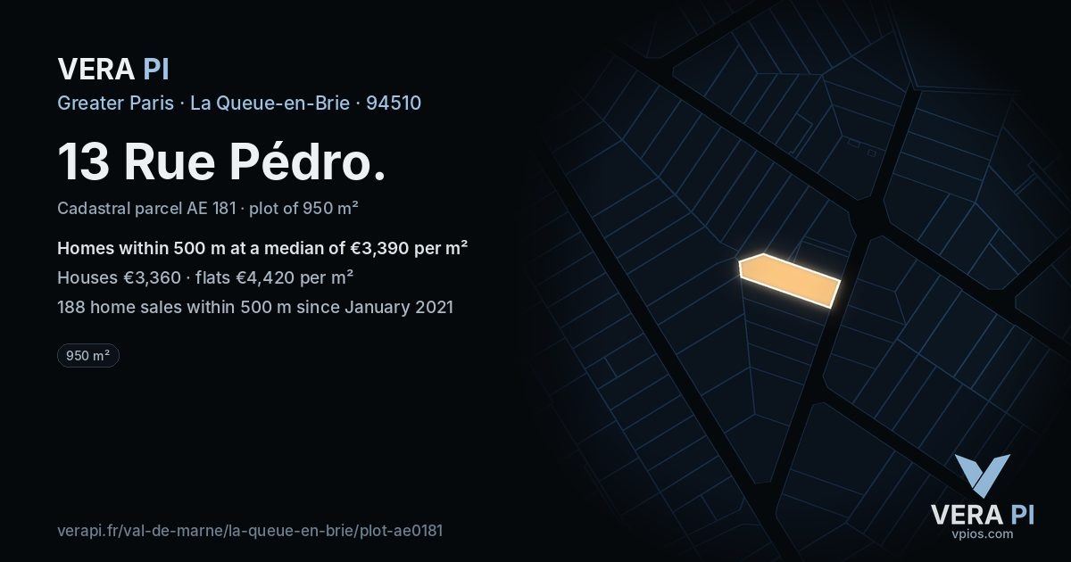 13 Rue Pédro, La Queue-en-Brie at night – the plot lit, the parcels around coloured by the prices near them