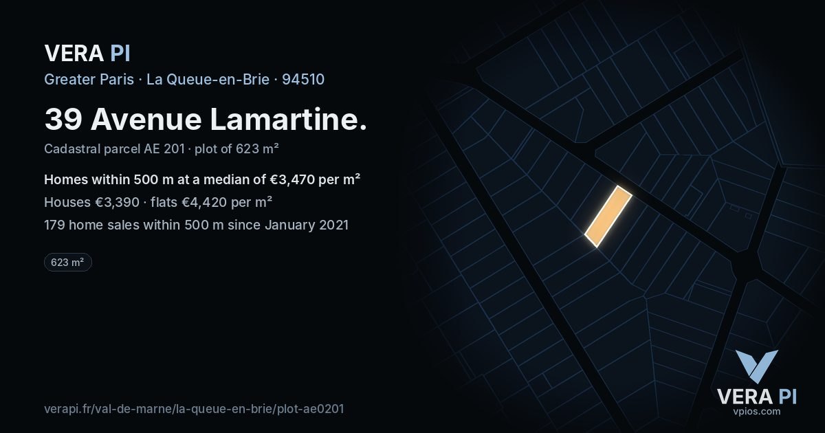 39 Avenue Lamartine, La Queue-en-Brie at night – the plot lit, the parcels around coloured by the prices near them