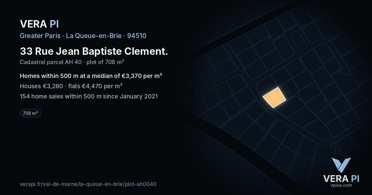 33 Rue Jean Baptiste Clement, La Queue-en-Brie at night – the plot lit, the parcels around coloured by the prices near them