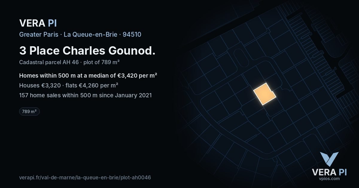 3 Place Charles Gounod, La Queue-en-Brie at night – the plot lit, the parcels around coloured by the prices near them