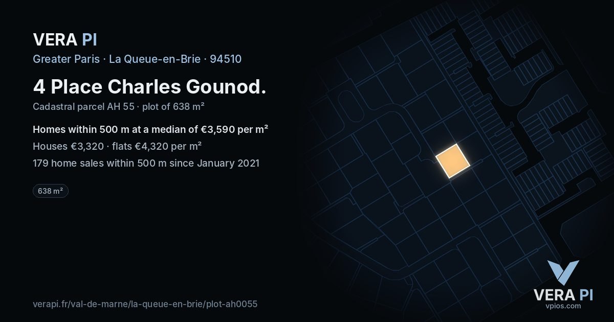 4 Place Charles Gounod, La Queue-en-Brie at night – the plot lit, the parcels around coloured by the prices near them