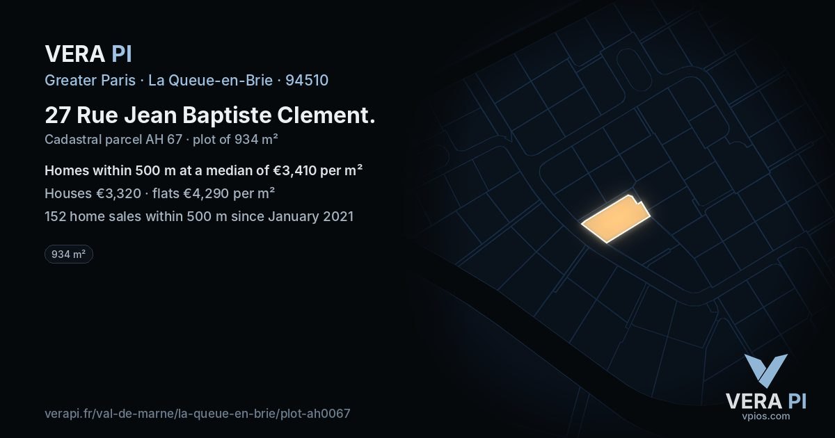 27 Rue Jean Baptiste Clement, La Queue-en-Brie at night – the plot lit, the parcels around coloured by the prices near them