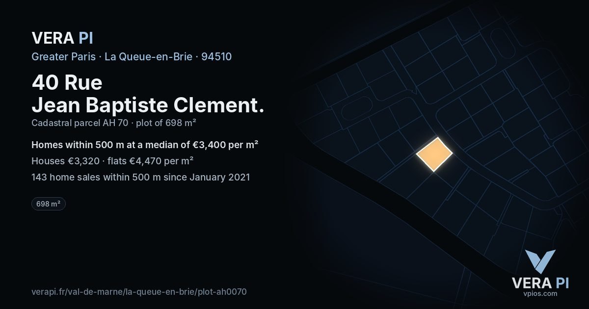 40 Rue Jean Baptiste Clement, La Queue-en-Brie at night – the plot lit, the parcels around coloured by the prices near them