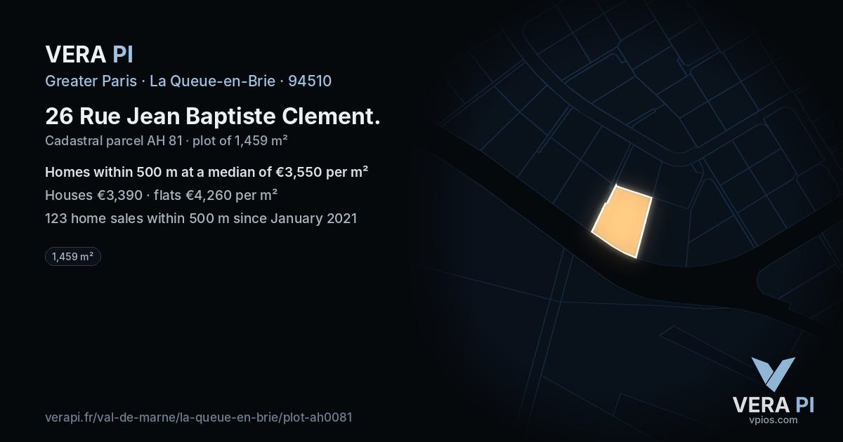 26 Rue Jean Baptiste Clement, La Queue-en-Brie at night – the plot lit, the parcels around coloured by the prices near them
