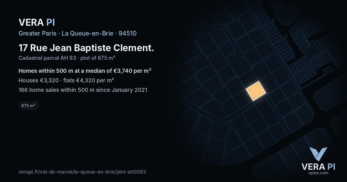 17 Rue Jean Baptiste Clement, La Queue-en-Brie at night – the plot lit, the parcels around coloured by the prices near them