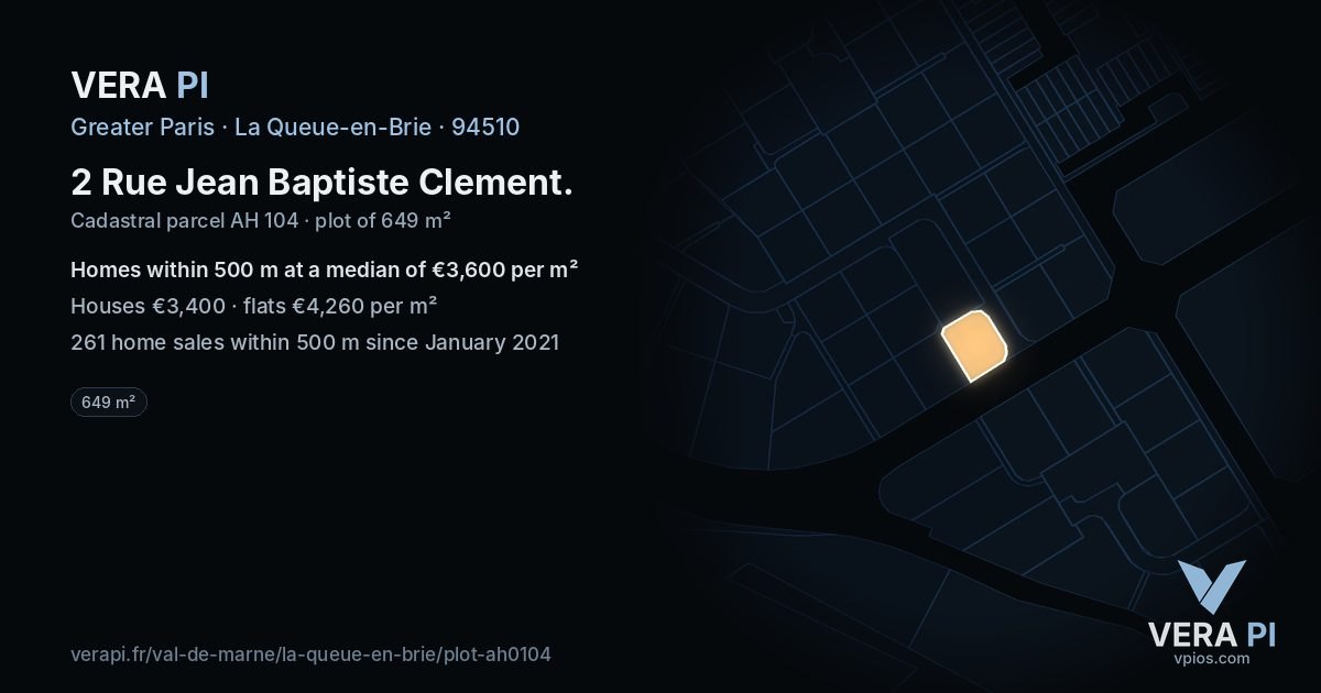 2 Rue Jean Baptiste Clement, La Queue-en-Brie at night – the plot lit, the parcels around coloured by the prices near them