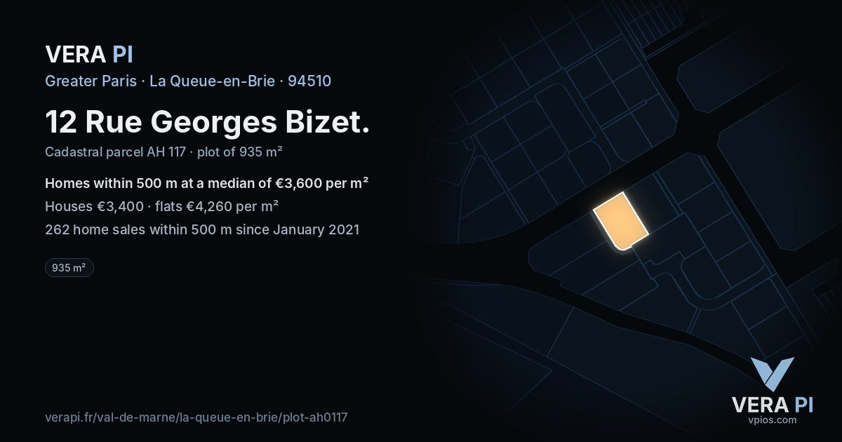 12 Rue Georges Bizet, La Queue-en-Brie at night – the plot lit, the parcels around coloured by the prices near them