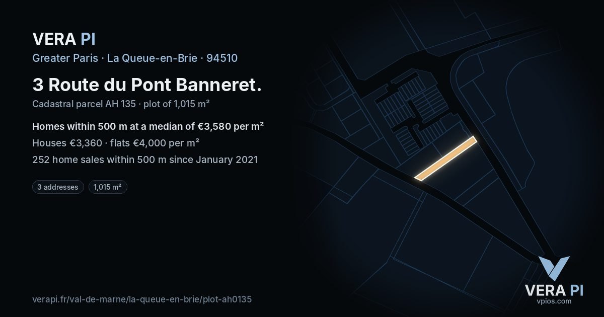 3 Route du Pont Banneret, La Queue-en-Brie at night – the plot lit, the parcels around coloured by the prices near them