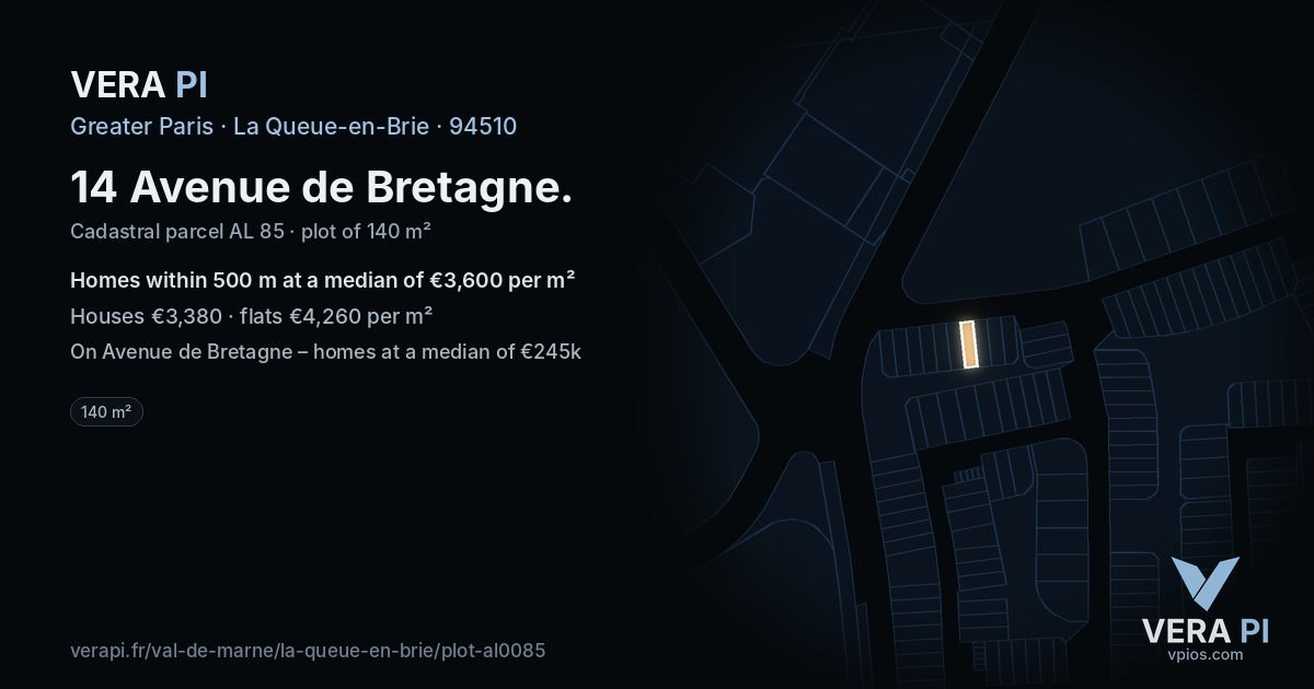 14 Avenue de Bretagne, La Queue-en-Brie at night – the plot lit, the parcels around coloured by the prices near them