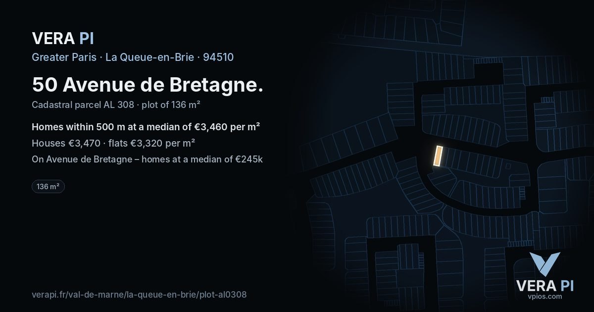 50 Avenue de Bretagne, La Queue-en-Brie at night – the plot lit, the parcels around coloured by the prices near them