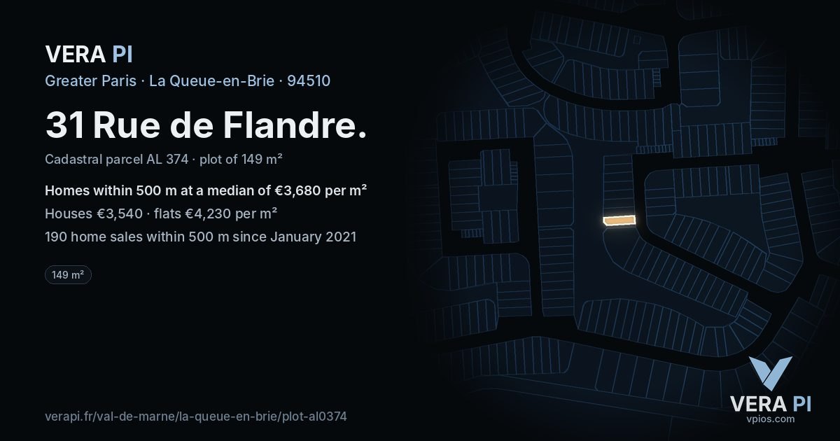 31 Rue de Flandre, La Queue-en-Brie at night – the plot lit, the parcels around coloured by the prices near them