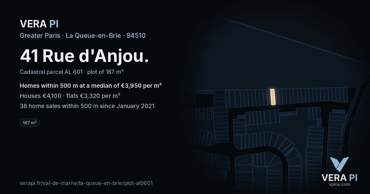41 Rue d'Anjou, La Queue-en-Brie at night – the plot lit, the parcels around coloured by the prices near them