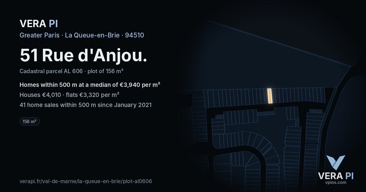 51 Rue d'Anjou, La Queue-en-Brie at night – the plot lit, the parcels around coloured by the prices near them