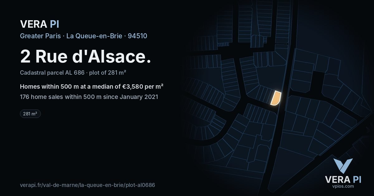 2 Rue d'Alsace, La Queue-en-Brie at night – the plot lit, the parcels around coloured by the prices near them