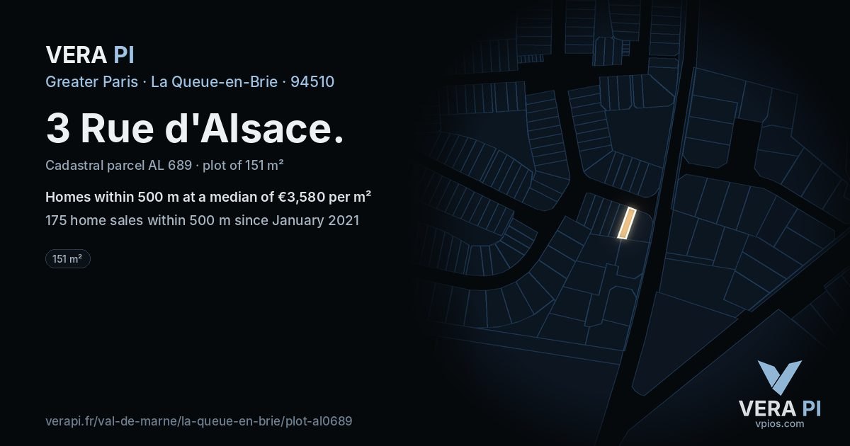 3 Rue d'Alsace, La Queue-en-Brie at night – the plot lit, the parcels around coloured by the prices near them