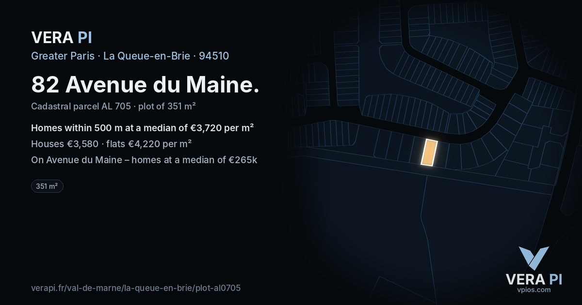 82 Avenue du Maine, La Queue-en-Brie at night – the plot lit, the parcels around coloured by the prices near them